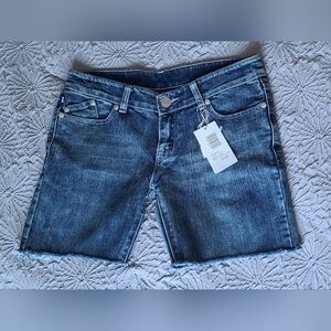 NEW  Victoria Beckham Denim Shorts size 29